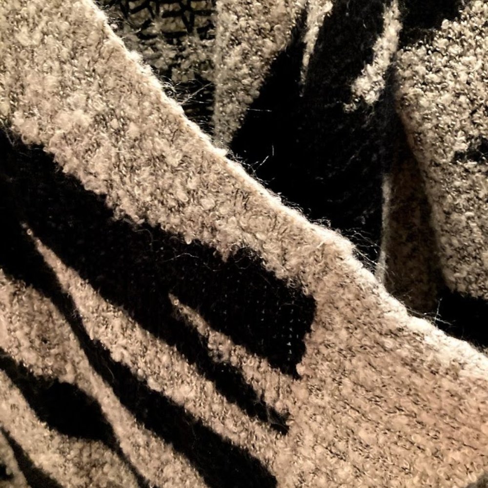 Fuzzy Zebra Pattern Sweater - Picture 2 of 2